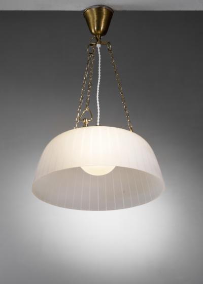 Frosted glass pendant lamp