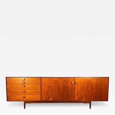 G Plan VINTAGE DANISH MID CENTURY MODERN TEAK CREDENZA BY KOFOD LARSEN FOR G PLAN