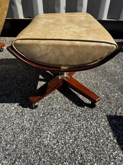 G Plan Vintage Creme Tufted Leather G Plan Swivel Lounge Chair and Ottoman