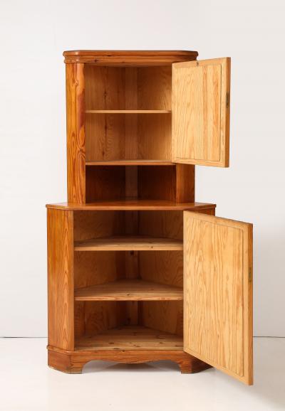 G ran Malmvall G ran Malmval Svensk F r Corner Cupboard Sweden 1940 labelled