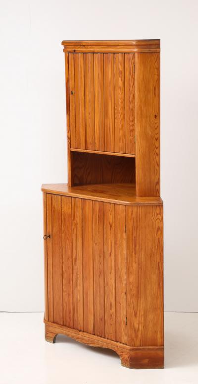 G ran Malmvall G ran Malmval Svensk F r Corner Cupboard Sweden 1940 labelled