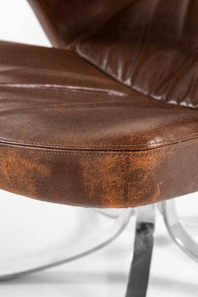 G sta Berg Easy Chair with Stool Model M sen Seagull Produced by Fritz Hansen