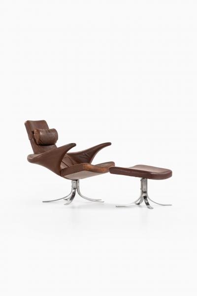 G sta Berg Easy Chair with Stool Model M sen Seagull Produced by Fritz Hansen
