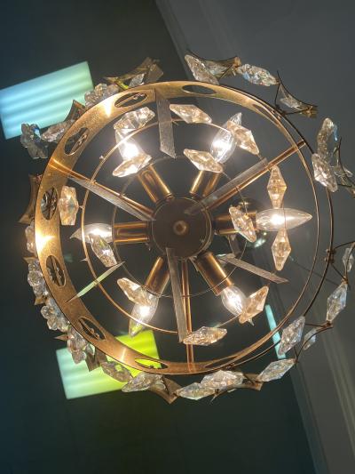 GAETANO SCOLARI MID CENTURY ITALIAN SNOWFLAKE CRYSTAL AND BRASS TWO TIER CHANDELIER