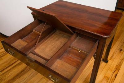 GEORGIAN MAHOGANY ARCHITECTS TABLE