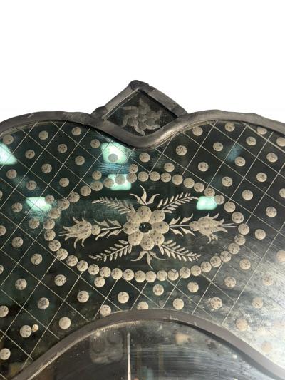 GLAMOROUS FANCY EDGE ITALIAN ETCHED MIRROR WITH WONDERFUL PATINA