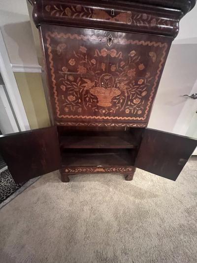 GORGEOUS DUTCH FINE MARQUETRY SECRETAIRE ABATTANT