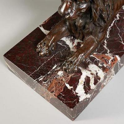 GRAND TOUR PERIOD BRONZE SCULPTURE OF A LION
