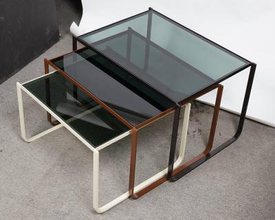 GREAT SET OF THREE ITALIAN MODERNIST ENAMEL STEEL NESTING TABLES