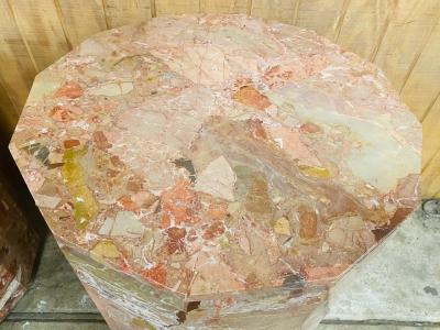 Gae Aulenti EXCEPTIONAL PAIR OF MODERNIST ROUGE MARBLE END TABLES