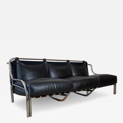 Gae Aulenti Mid Century Modern Black Stringa Sofa Designed by Gae Aulenti for Poltronova