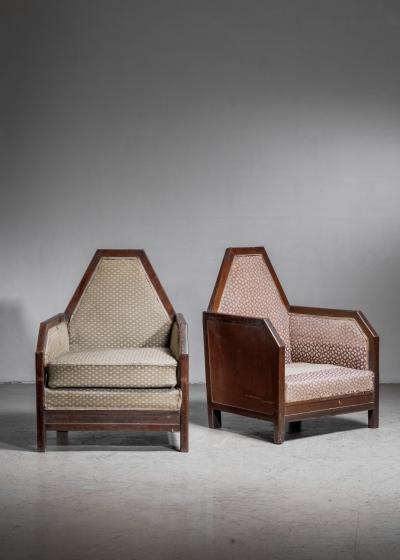 Gaetano Borsani Pair of Gaetano Borsani lounge chairs