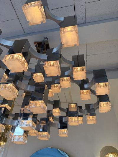Gaetano Sciolari Chandelier Cubic 57 Lights Metal Chrome and Lucite by Sciolari Italy 1970s