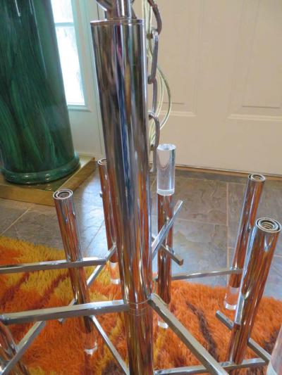 Gaetano Sciolari Gorgeous Gaetano Sciolari 1970s Chrome and Lucite Chandelier Midcentury
