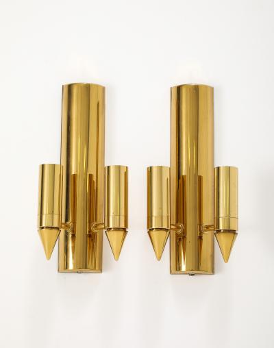 Gaetano Sciolari Pair of Rare form 1970s Golden Brass Sconces by Gaetano Sciolari 
