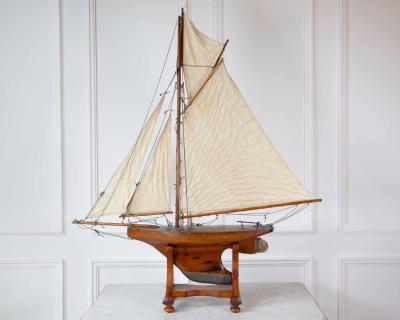 Gaff Rigged Cutter Wooden Pond Yacht Circa 1920