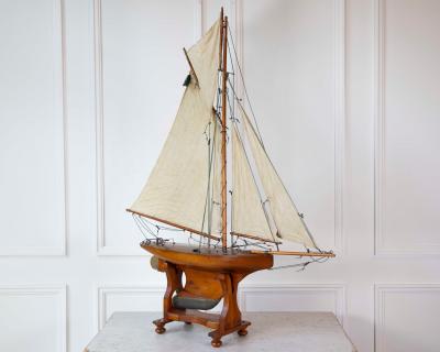 Gaff Rigged Cutter Wooden Pond Yacht Circa 1920