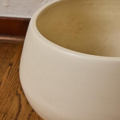 Gainey Ceramics Gainey Matte Glazed Ceramic Planter circa 2000s