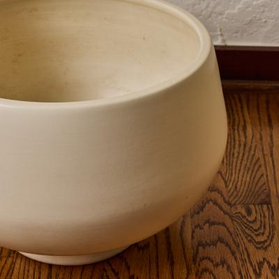 Gainey Ceramics Gainey Matte Glazed Ceramic Planter circa 2000s