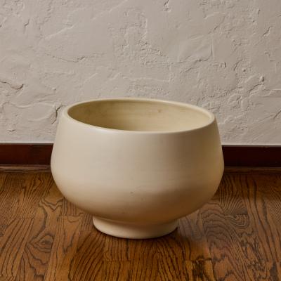 Gainey Ceramics Gainey Matte Glazed Ceramic Planter circa 2000s
