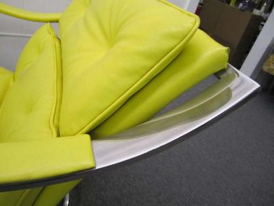 Gardner Leaver Pair of Gardner Leaver for Steelcase Oversized Chrome Swivel Lounge Chairs