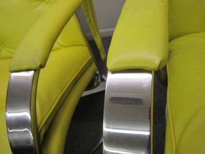 Gardner Leaver Pair of Gardner Leaver for Steelcase Oversized Chrome Swivel Lounge Chairs
