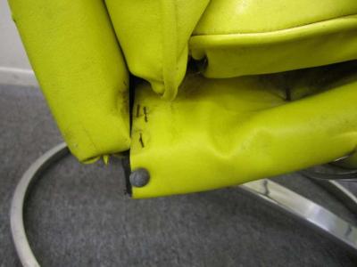 Gardner Leaver Pair of Gardner Leaver for Steelcase Oversized Chrome Swivel Lounge Chairs