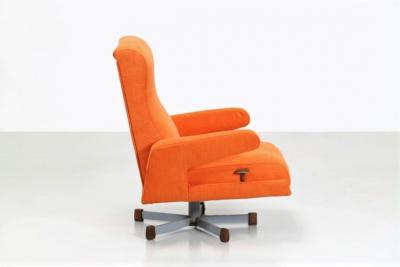Gastone Rinaldi Rare Swivel Armchair P74 by RIMA