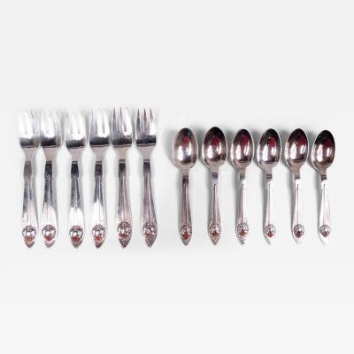 Georg Jensen Georg Jensen Flatware Group with 6 Spoons 6 Forks in Pattern No 5