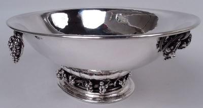 Georg Jensen Pair of Early Georg Jensen Danish Modern Grape Centerpiece Bowls