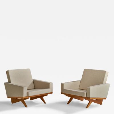Georg Thams Lounge Chairs with Oak and Fabric Denmark 1964