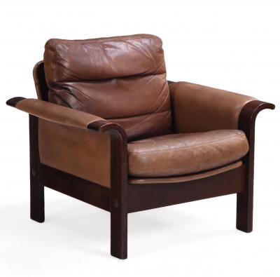 Georg Thams Pair of 1970s Danish Leather Lounge Chairs by Georg Thams for A S Vejen