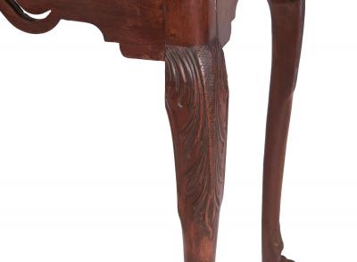 George II Irish Lion Paw Foot Table