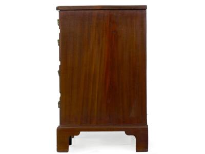 George II Mahogany Kneehole Dressing Table Desk England c 1750