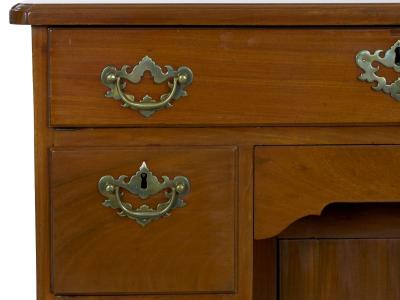 George II Mahogany Kneehole Dressing Table Desk England c 1750