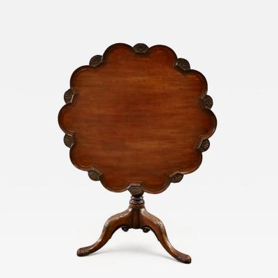 George II Mahogany Piecrust Tilt Table