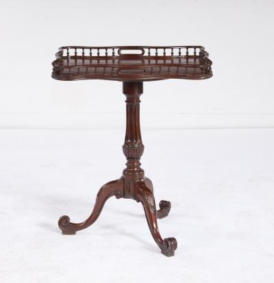 George II Scalloped and Galleried Tea Table