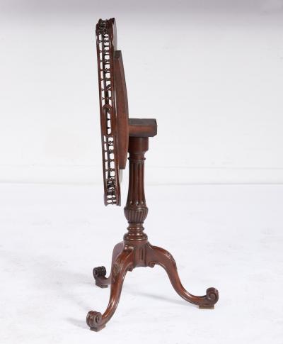 George II Scalloped and Galleried Tea Table