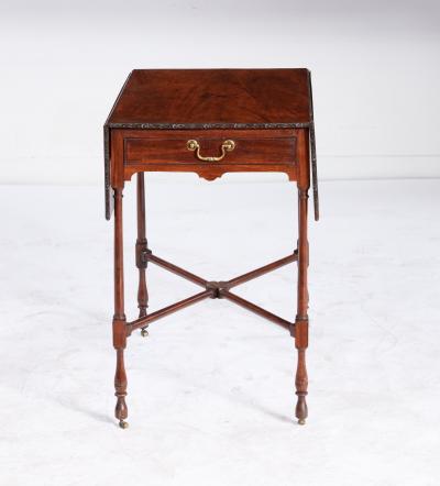 George II Spider Leg Pembroke Table