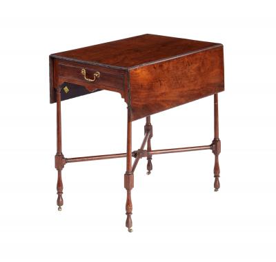 George II Spider Leg Pembroke Table