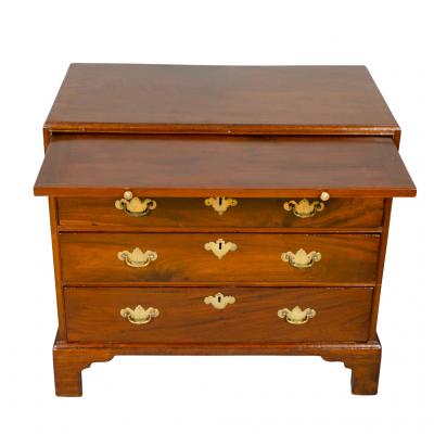 George III Mahogany Bachelor Chest Of Drawers