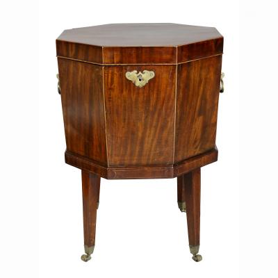 George III Mahogany Celleret