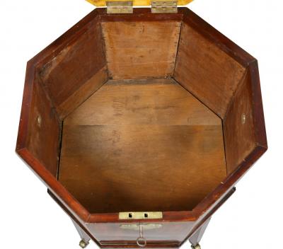 George III Mahogany Celleret