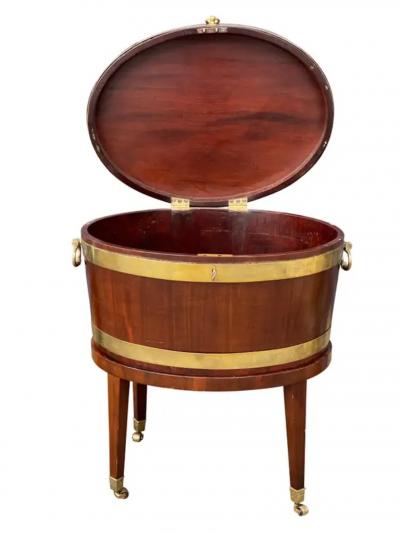 George III Mahogany Oval Cellarette