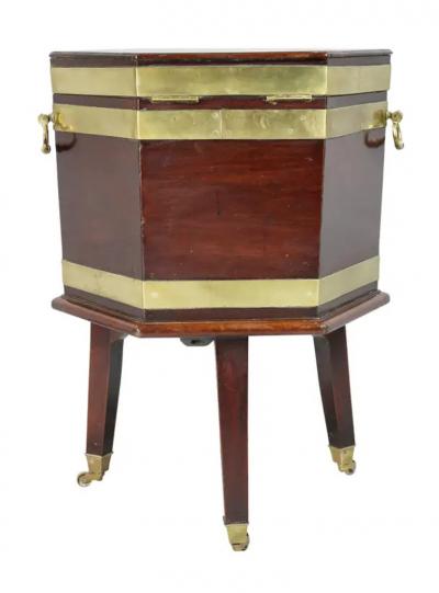 George III Mahogany and Brass Mounted Celleret