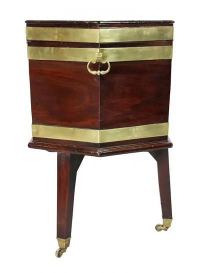 George III Mahogany and Brass Mounted Celleret