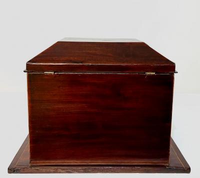 George III Mansion Form Bottle Caddy or Tabletop Cellarette circa 1780