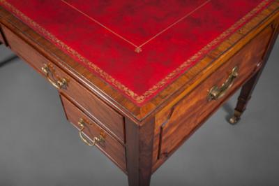 George III Partners Desk