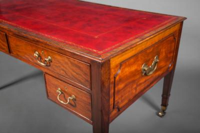 George III Partners Desk