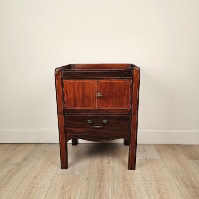 George III Period Inlaid Mahogany Commode with Boxwood Stringing circa 1790